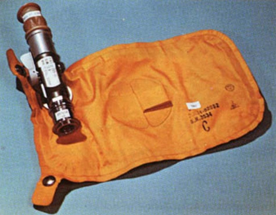 宇航员上厕所在太空怎么上,早期航天员在太空怎么上厕所