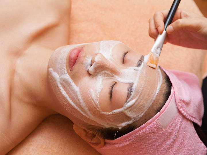 侧吸式油烟机和集成灶哪个实用,抽油烟机侧吸和集成灶哪个好