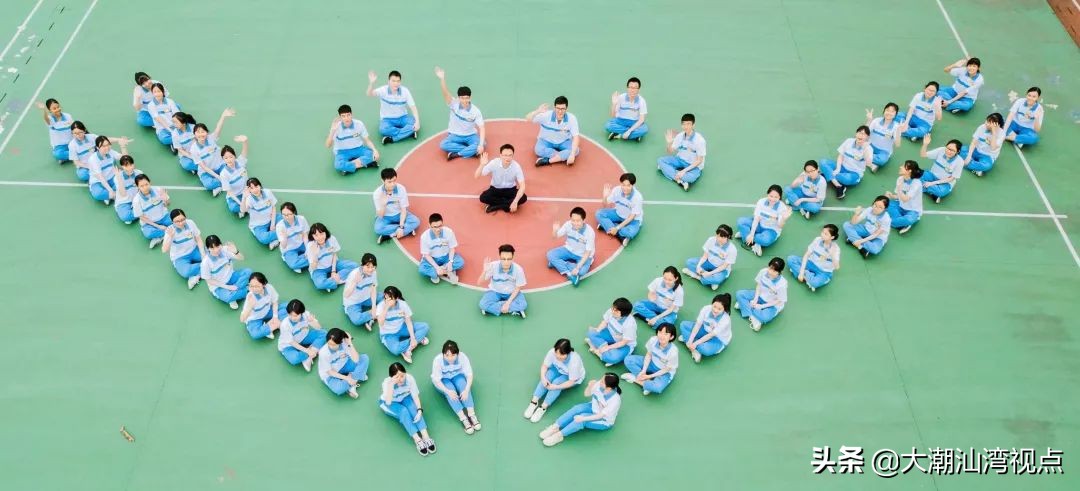 潮汕哪个学校校服最好看,潮汕校服排名前十