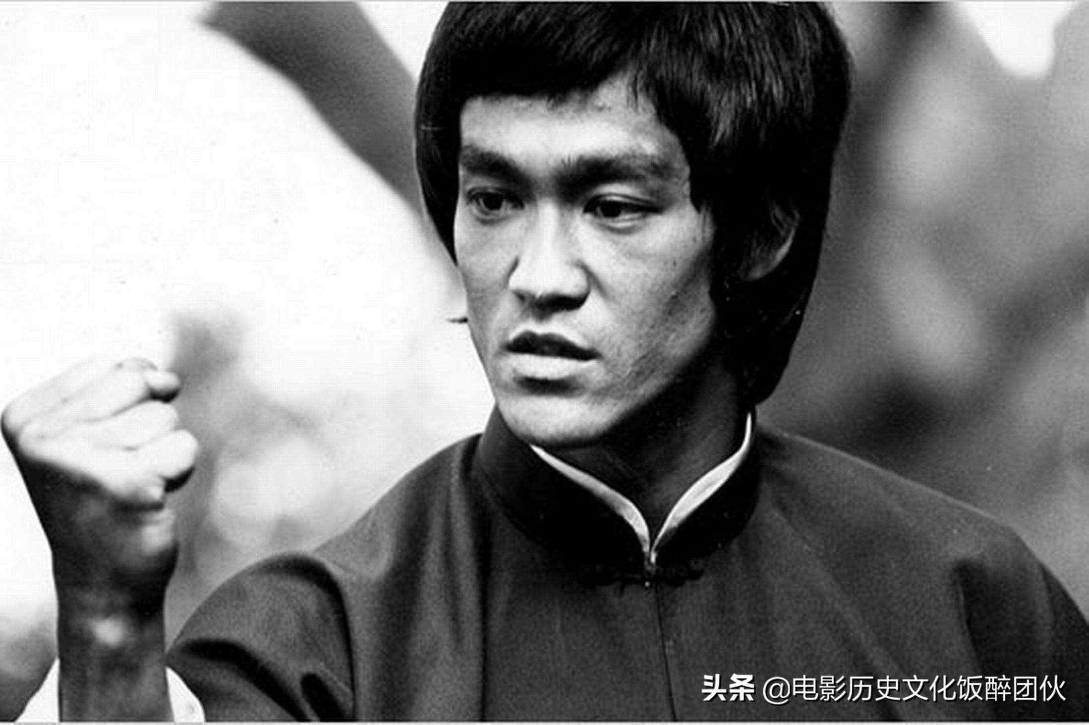 功夫之王李小龙到底有多强,世界上最牛的功夫巨星李小龙