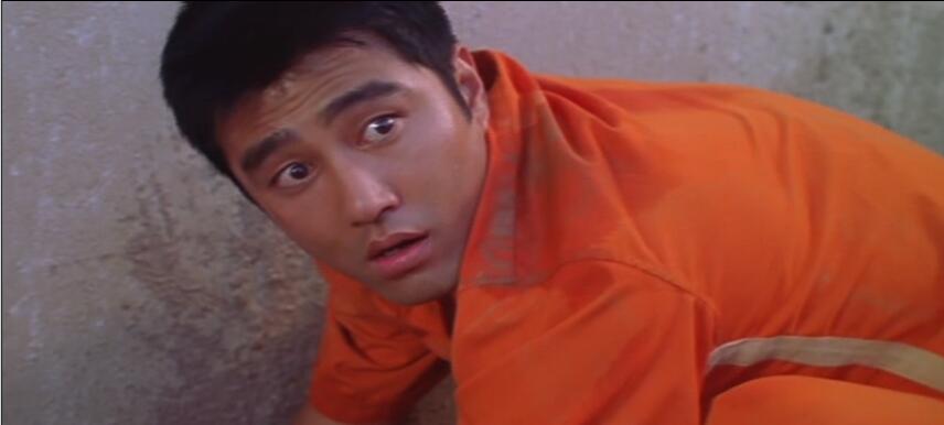 韩国一部黑色幽默的电影,韩国无厘头搞笑电影推荐