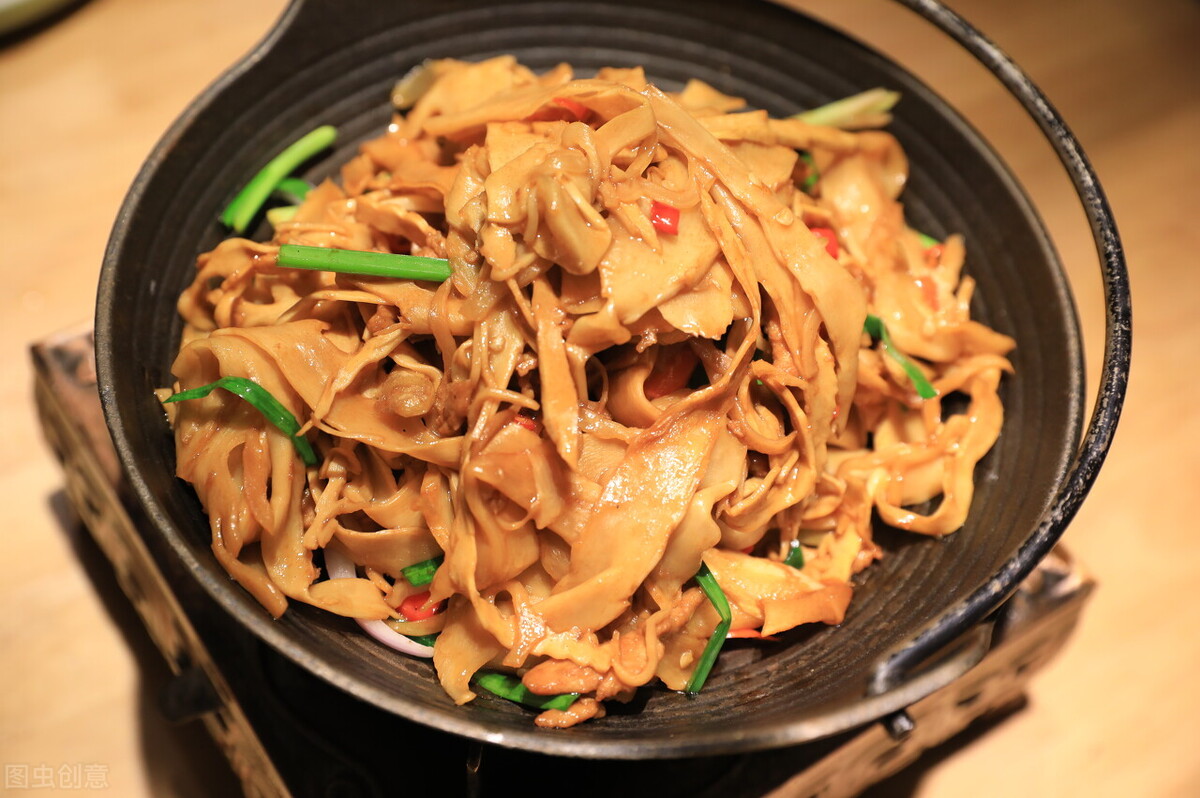 泡发笋干很简单，教你两招，竹笋泡发又快又好，又鲜又软不夹生