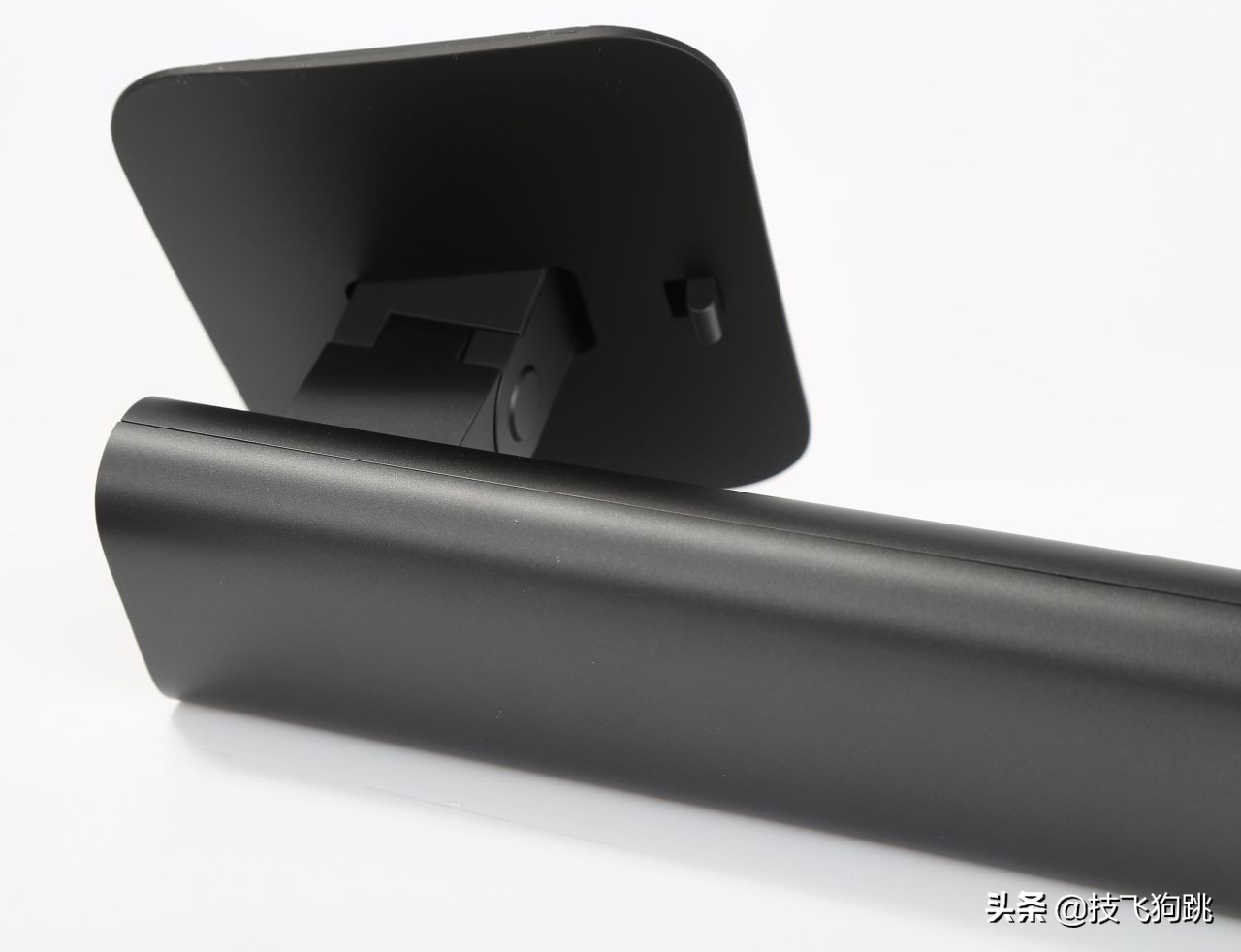 小米剑指显示器领域，小米34寸144Hz高刷新曲面带鱼屏上手体验