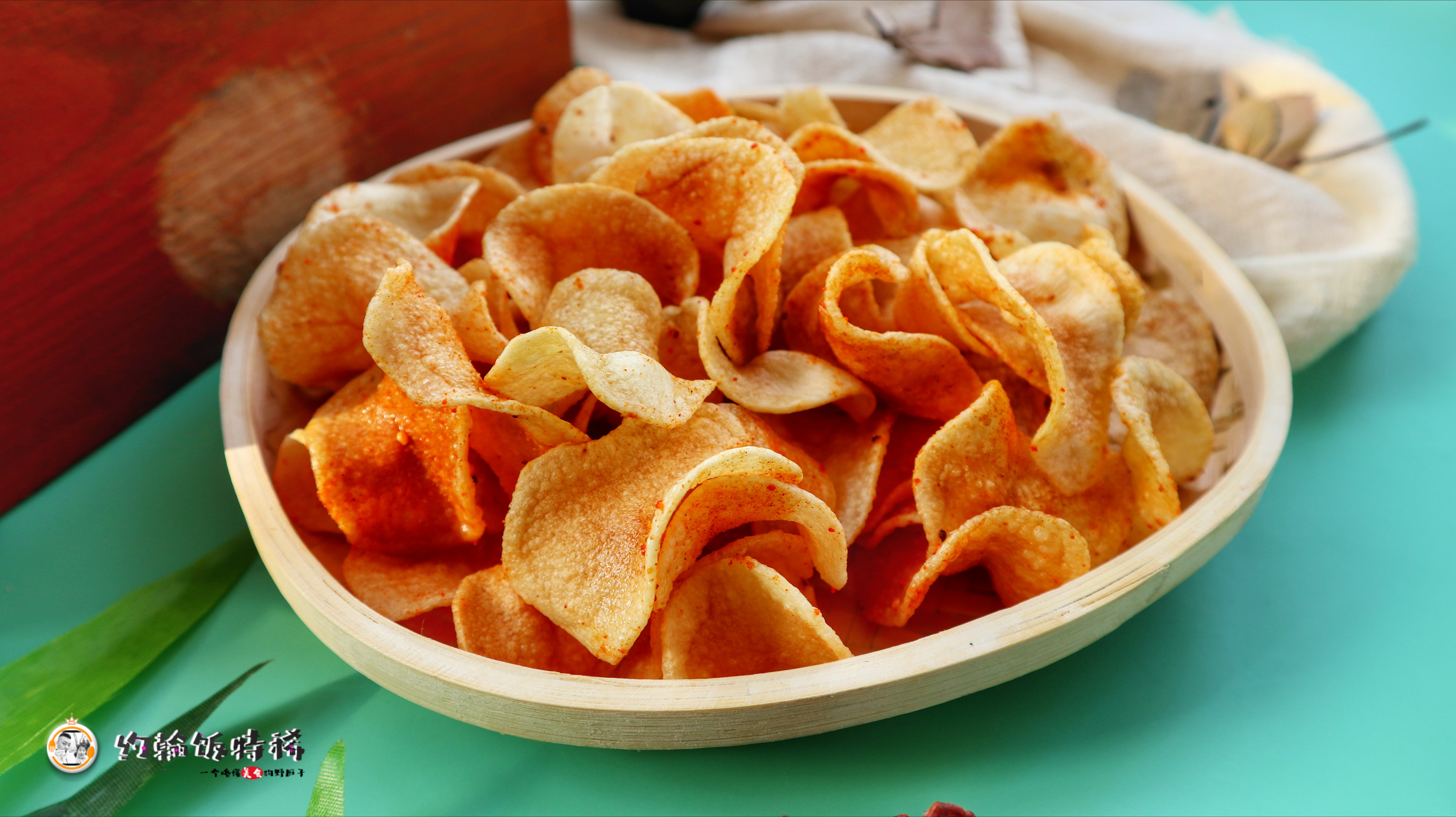 土豆怎么炸薯片简单又香脆,土豆薯片怎么炸才能又酥又脆