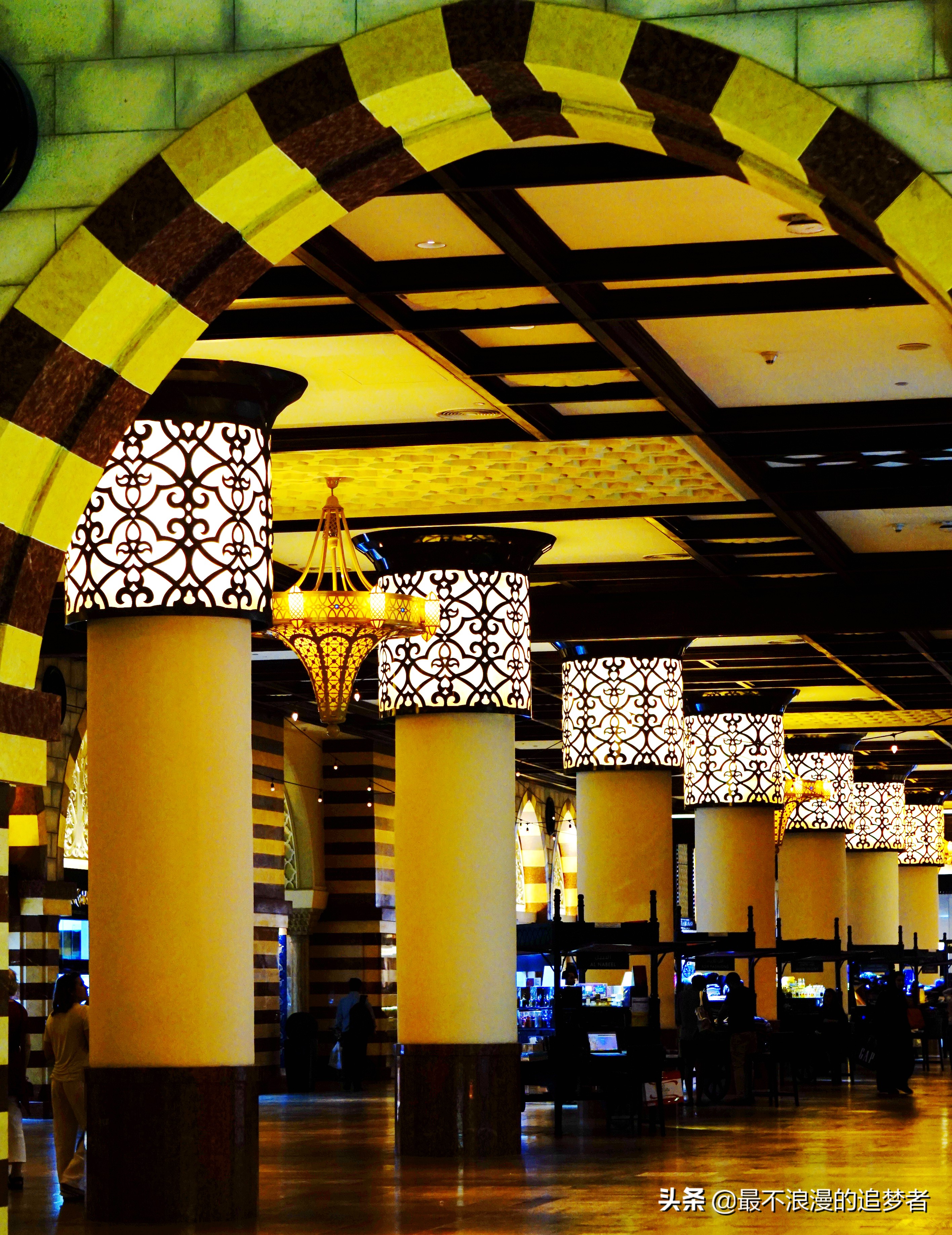 阿联酋迪拜的旅游感想,阿联酋迪拜旅游攻略