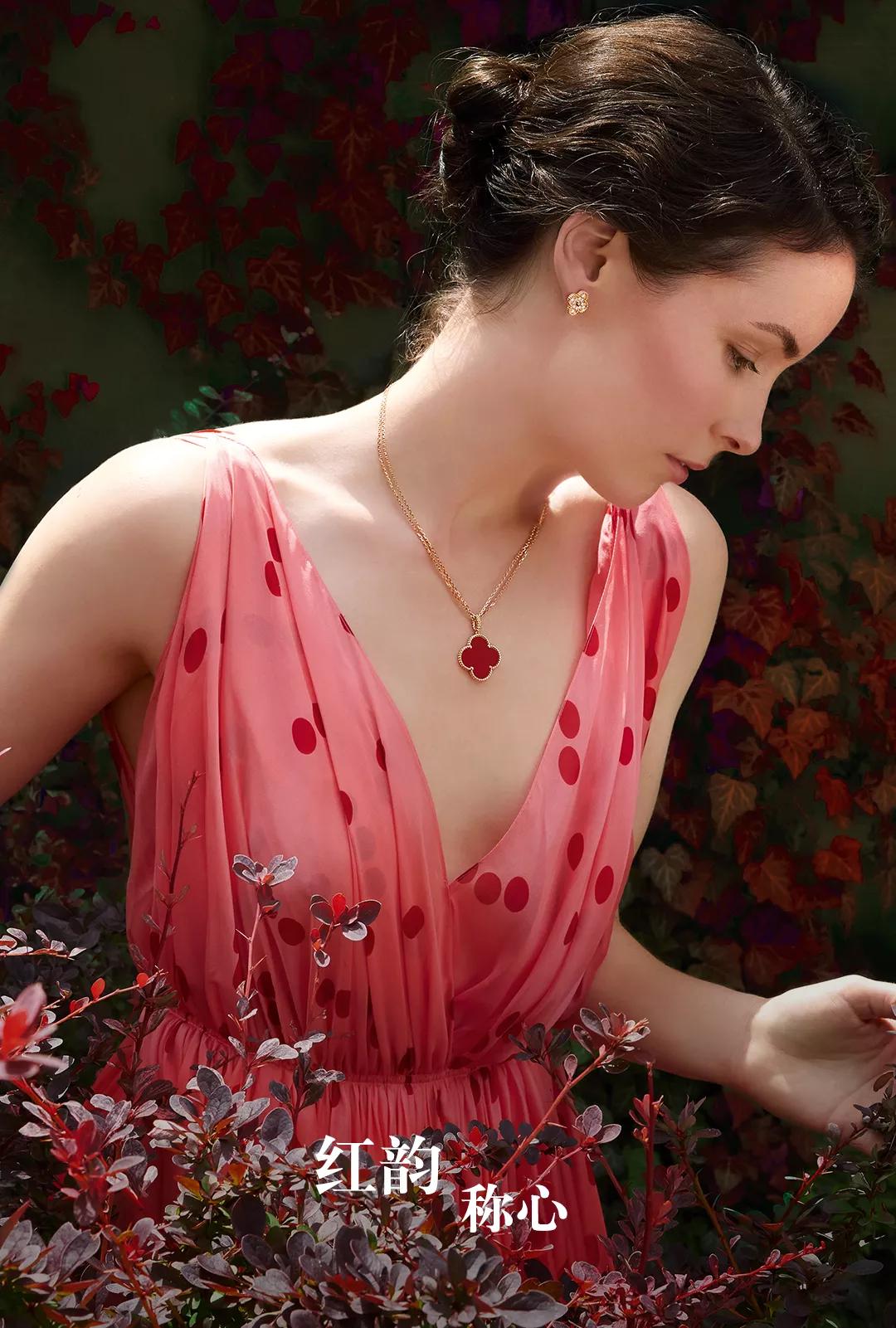 哪些黄金首饰可以减龄又百搭,总有一款适合你珠宝首饰