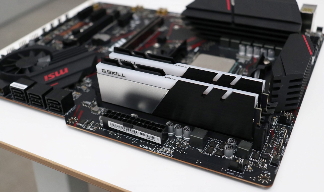 都是固态的c盘和d盘有什么区别,ramrom闪存硬盘