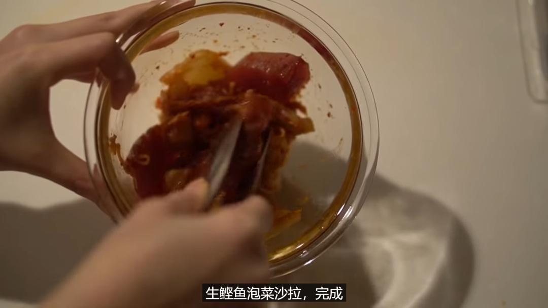 日本美女减肥食谱视频,黄油鸡蛋吐司减脂版