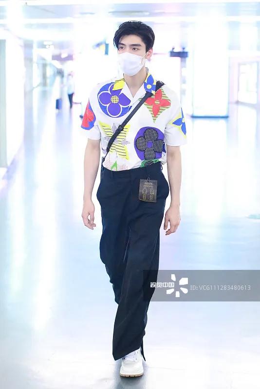 女明星新式国风穿搭,女明星氛围感穿搭私服