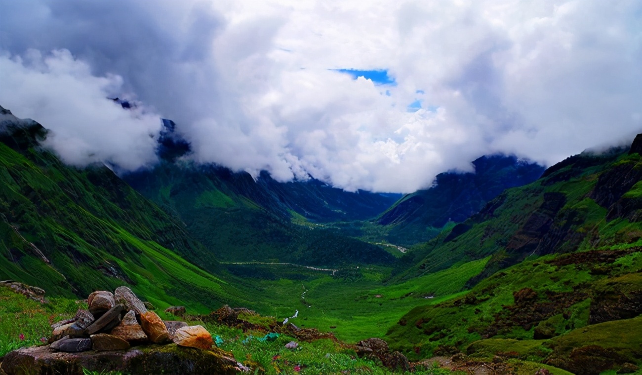 这座县城进去就要收费，门票210元却游客不断，你猜到是哪了吗