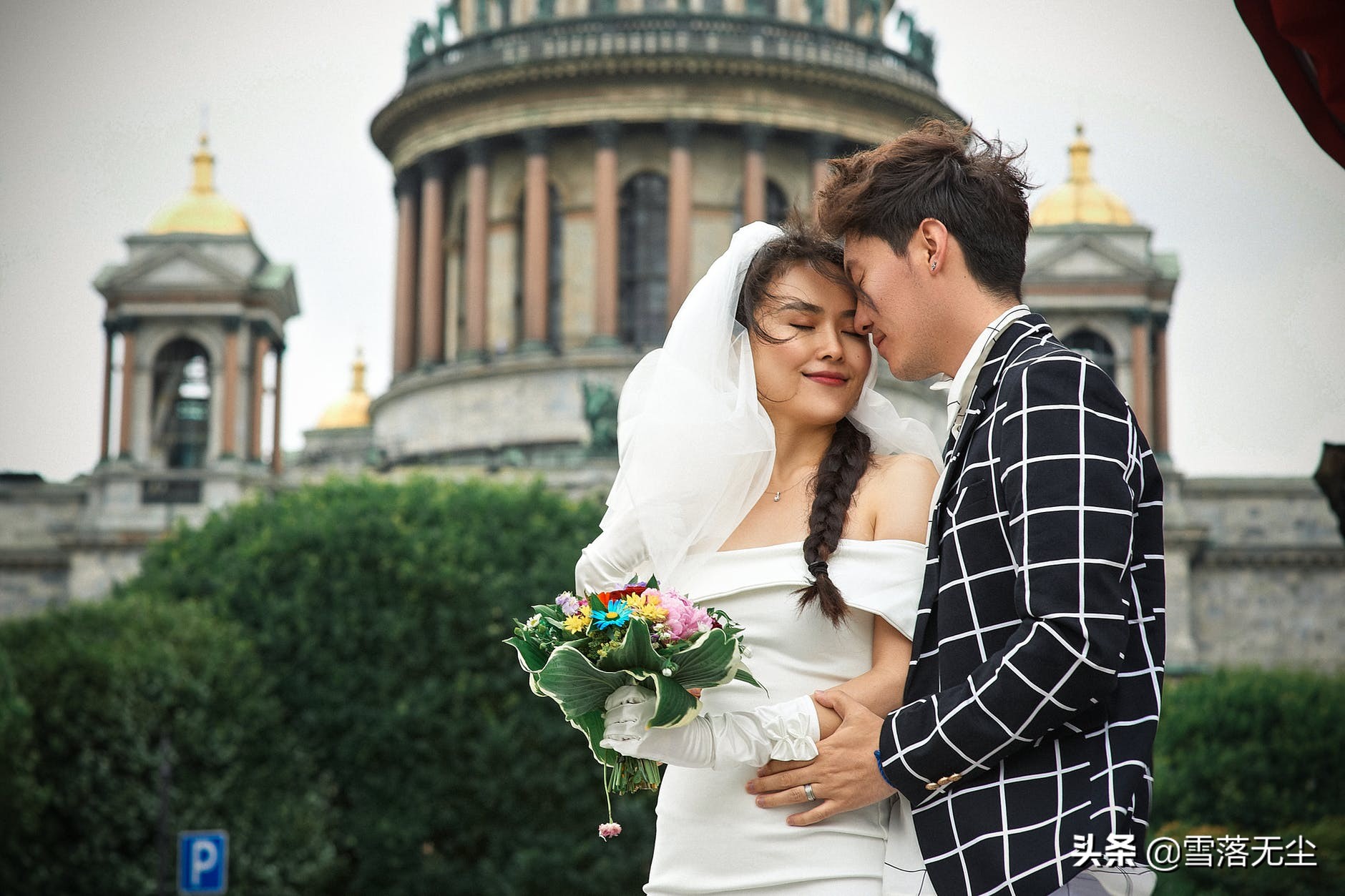 面对你讨厌的人还要和好相处,对讨厌的人最好的态度就是不搭理