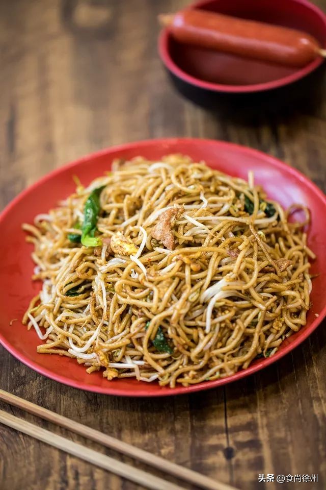 徐州68岁阿姨卖米线,徐州一家米线养活几十口人