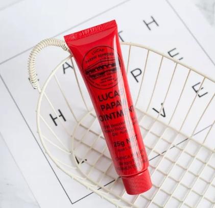 十款好用的润唇膏推荐女生,好用的润唇膏大干唇