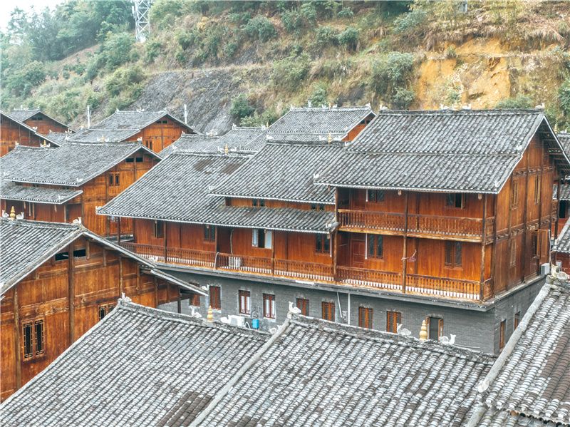 贵州除了千户苗寨还有其他玩的吗,贵州千户苗寨外的古镇