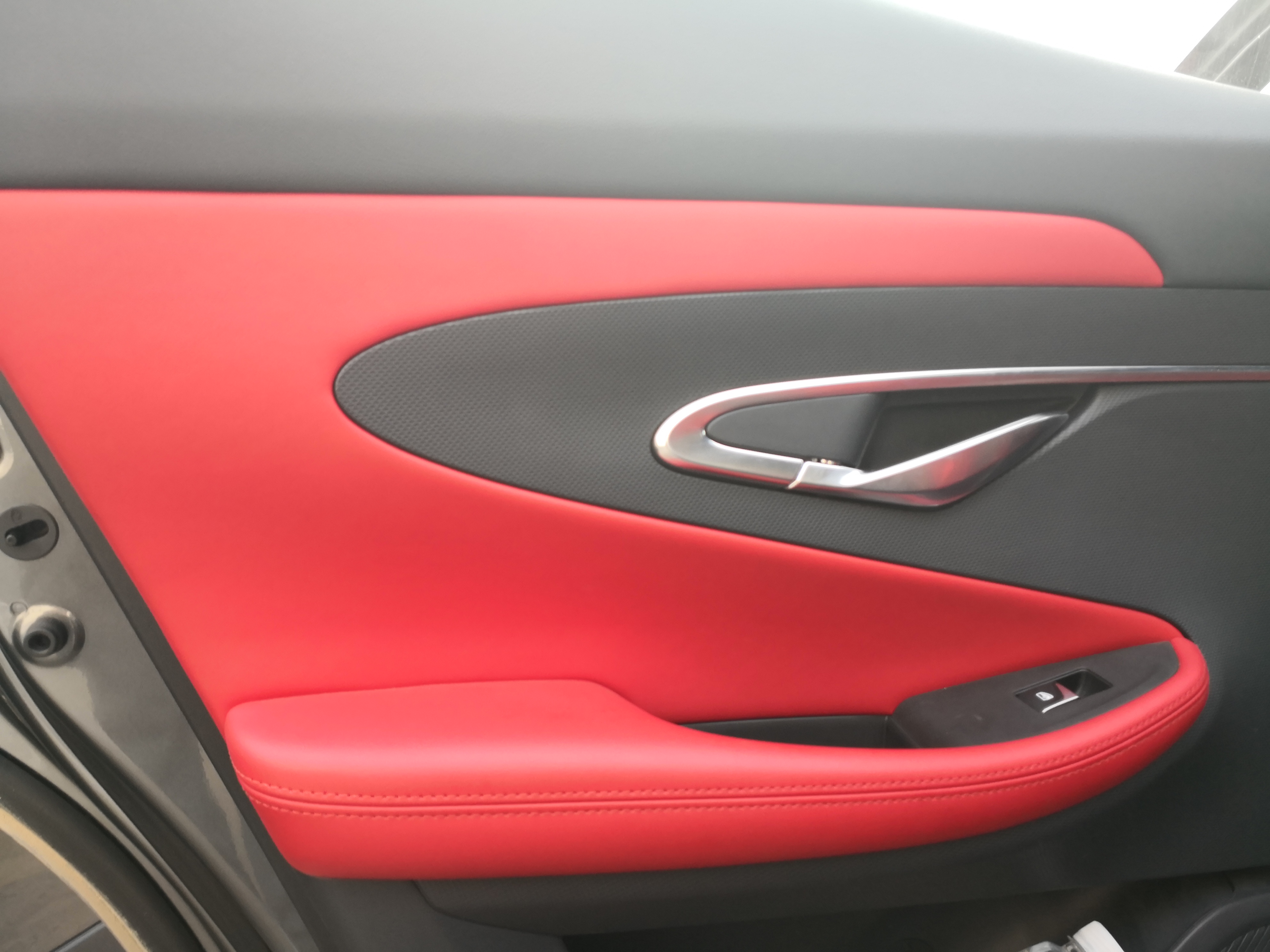 试驾长安uni-t2.0t视频,长安uni-t2020试驾视频