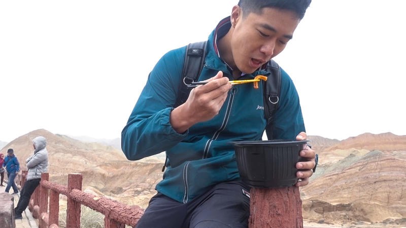 涓夊ぉ涓濈桓涔嬭矾鏃呮父鏀荤暐,涓夊ぉ绌胯秺鍖楃枂1000鍏噷