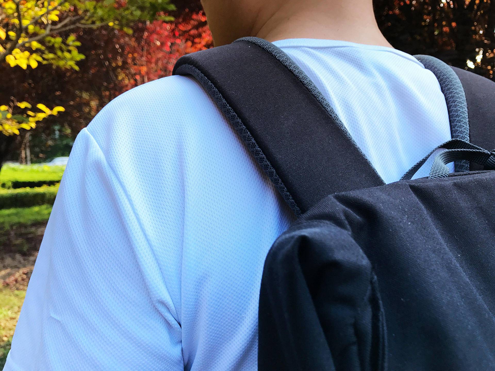 deuter多特通勤包,践行低碳环保乐享健康生活