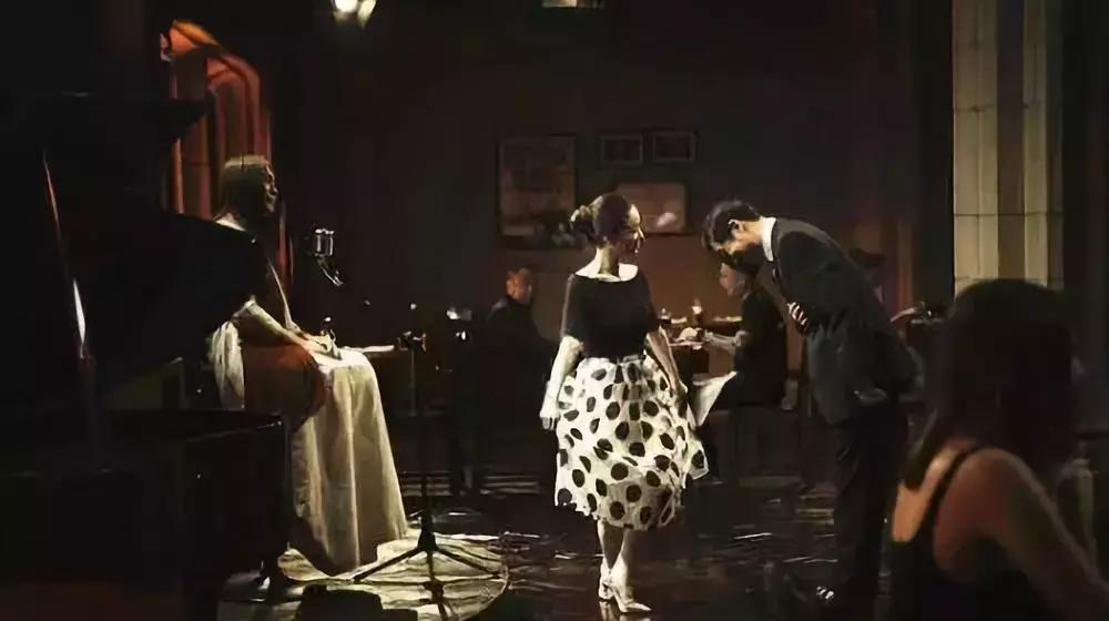 别人对你说“shakealeg”，可不是让你抖腿哦！