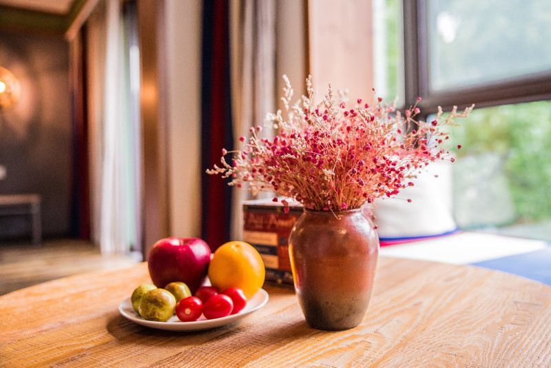 住进三口之家,住进这家避暑酒店赏绝美自然风光