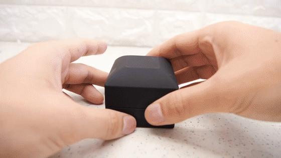 日本小哥攒钱,日本小伙收集指甲做戒指