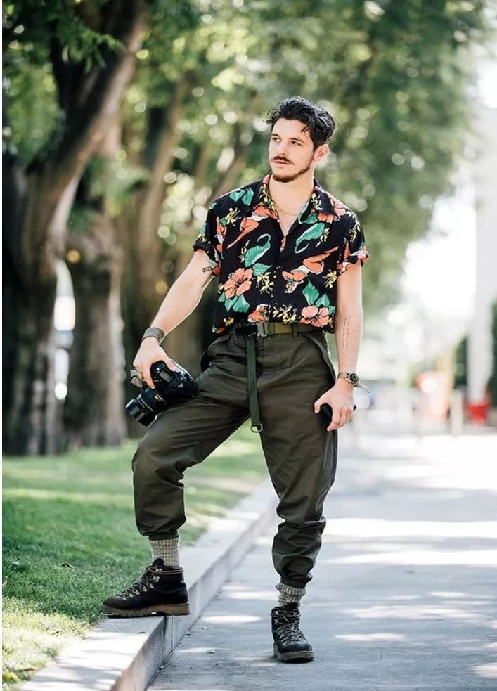 夏威夷衬衫搭配夏日,夏威夷衬衫夏日风