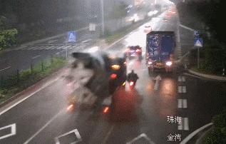 雨衣杀人案完整版,雨衣杀人案件