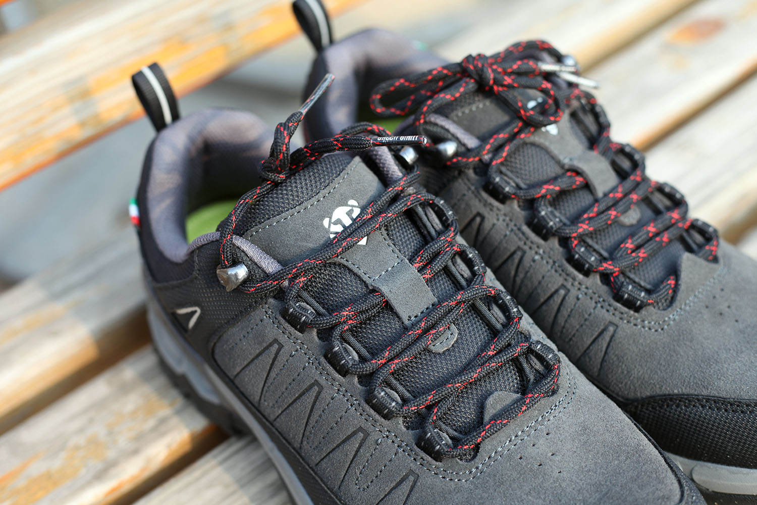 兼顾城市和户外徒步的登山鞋,探路者专业户外登山徒步鞋男