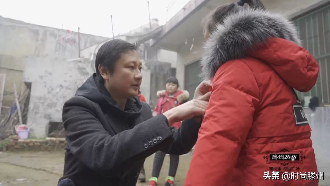 成长的路上微笑相伴,微笑向阳努力奋斗