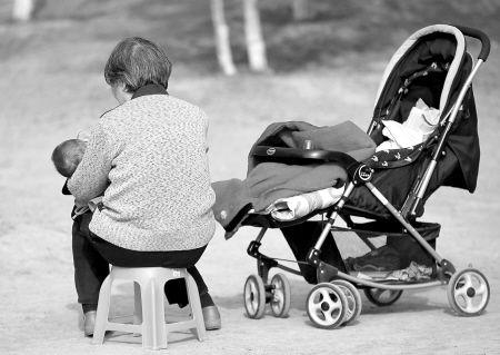 50岁身材超好的瑜伽女人,50岁女人成熟身材瑜伽