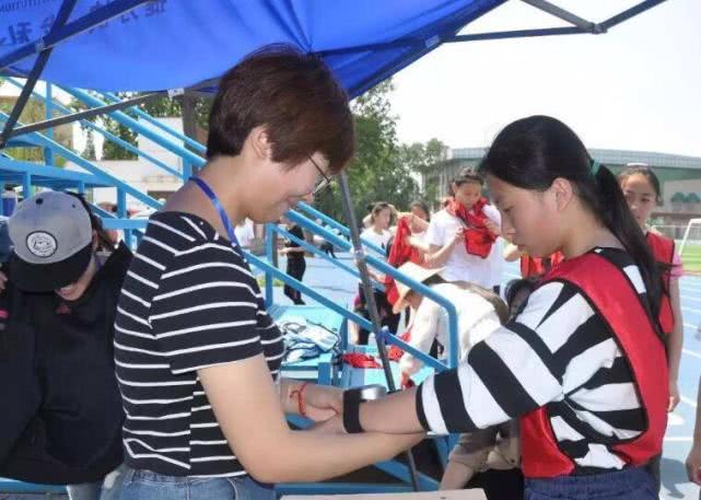 大学期间：为何一定要考英语“六级证书”，对就业有什么好处？