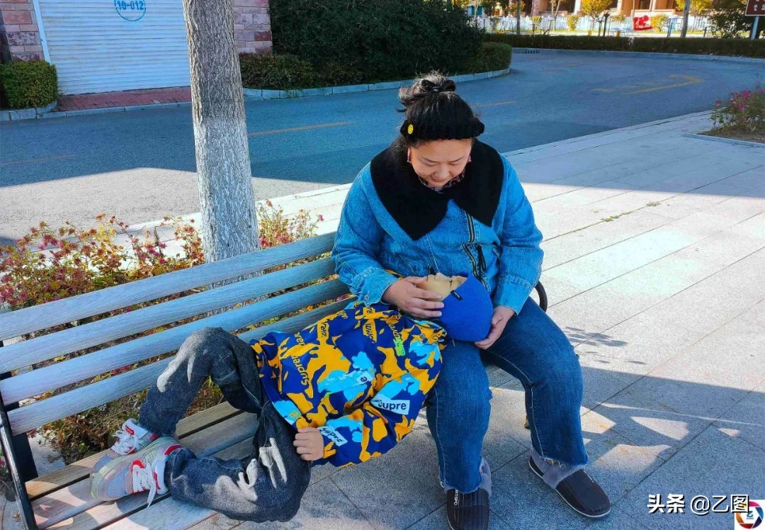 孩子四年经历三次手术,男孩4次开腹手术