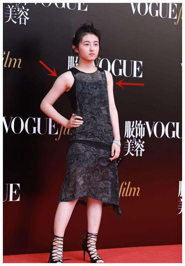 微胖女生怎么穿？认清自身特质，远离穿衣陷阱