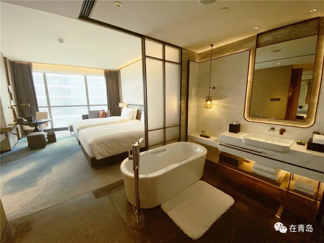 180m视角,270度无死角的超一线海景