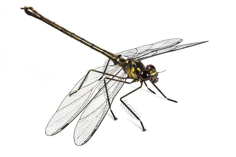 惊了！他靠卖垃圾赚了195万，还在法国买了一套房！