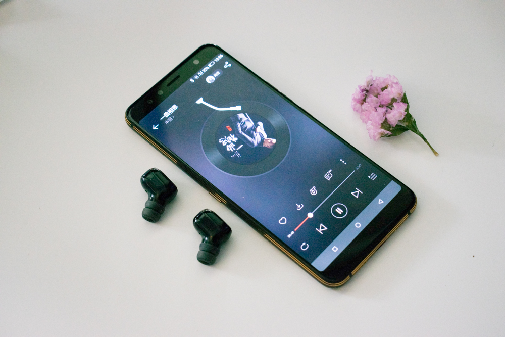 双机和单机的蓝牙耳机有什么区别,蓝牙耳机二合一的有哪些