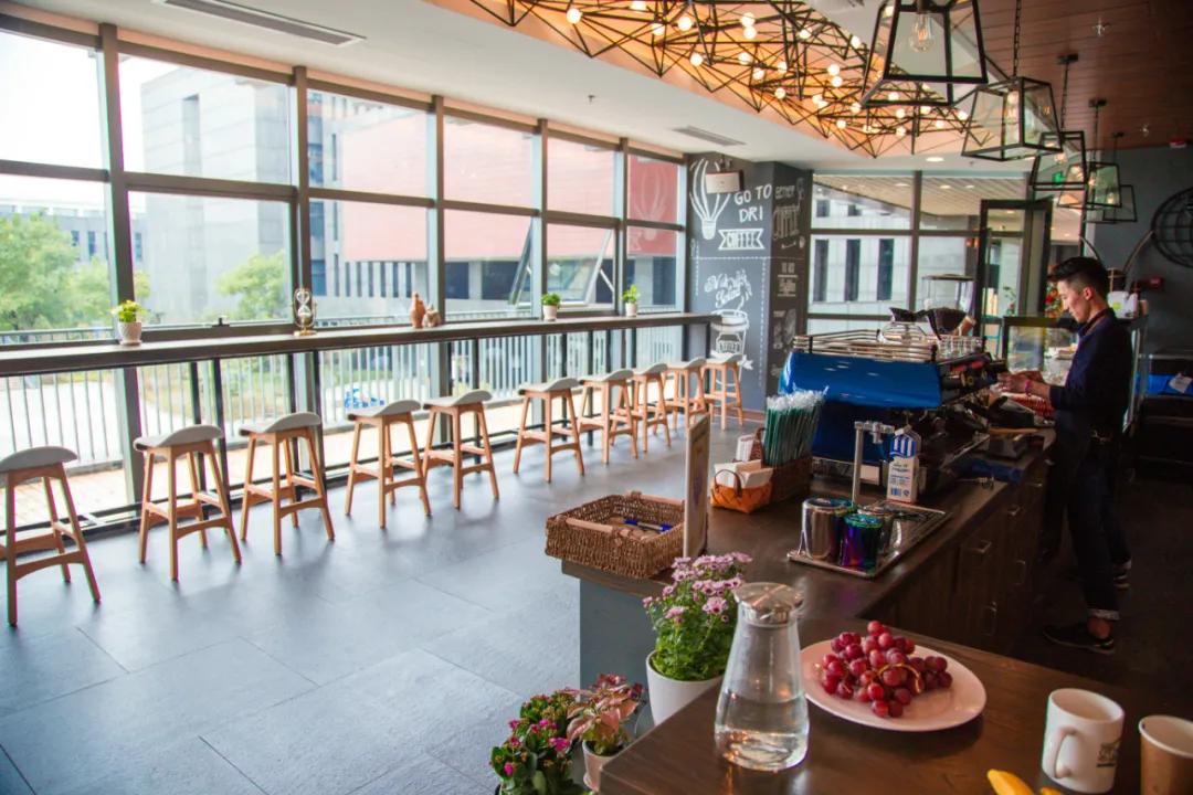 浙大邵逸夫国际医学中心,浙大医学院附属邵逸夫医院