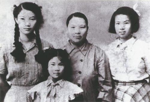 张文秋老人:两度与毛主席结亲家,两任丈夫均为烈士,享寿100岁