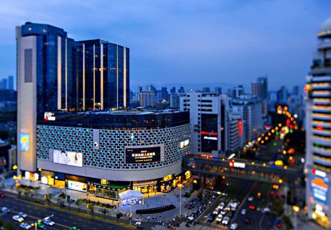 传统百货失势、高端商业扎堆，福州商业要变天