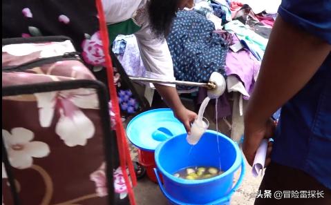 孟加拉人更喜欢华为还是小米？这位孟加拉美女销售店员选择VIVO