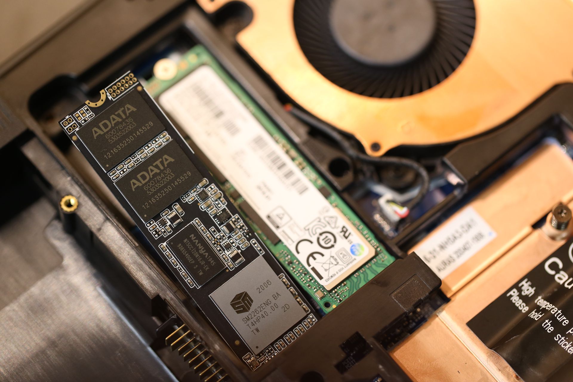 r95900x鍜宨910900k娓告垙璇勬祴,i910900k涓巖93900x瀵规瘮