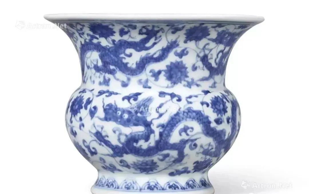 中国传统红双喜痰盂,50年前流行的痰盂