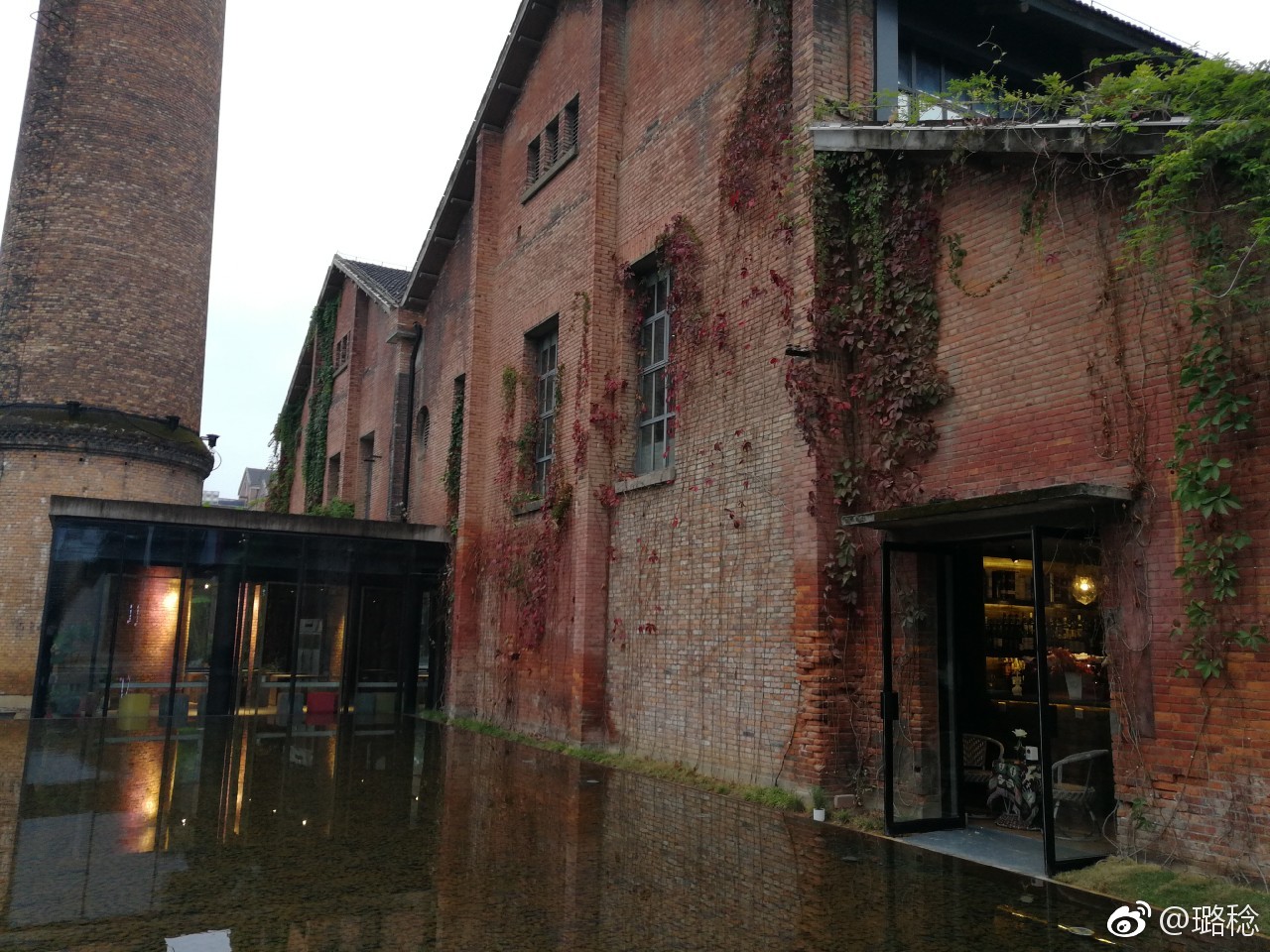 江西景德镇陶溪川陶瓷文化创意园,景德镇陶溪川文创街区夜景美篇