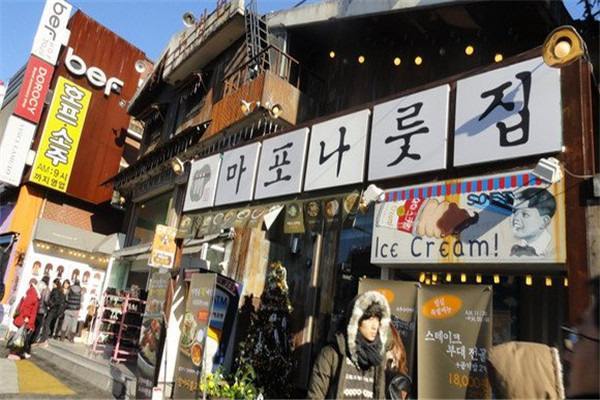 最近很火的韩国化妆品,韩国最火的化妆品连锁店