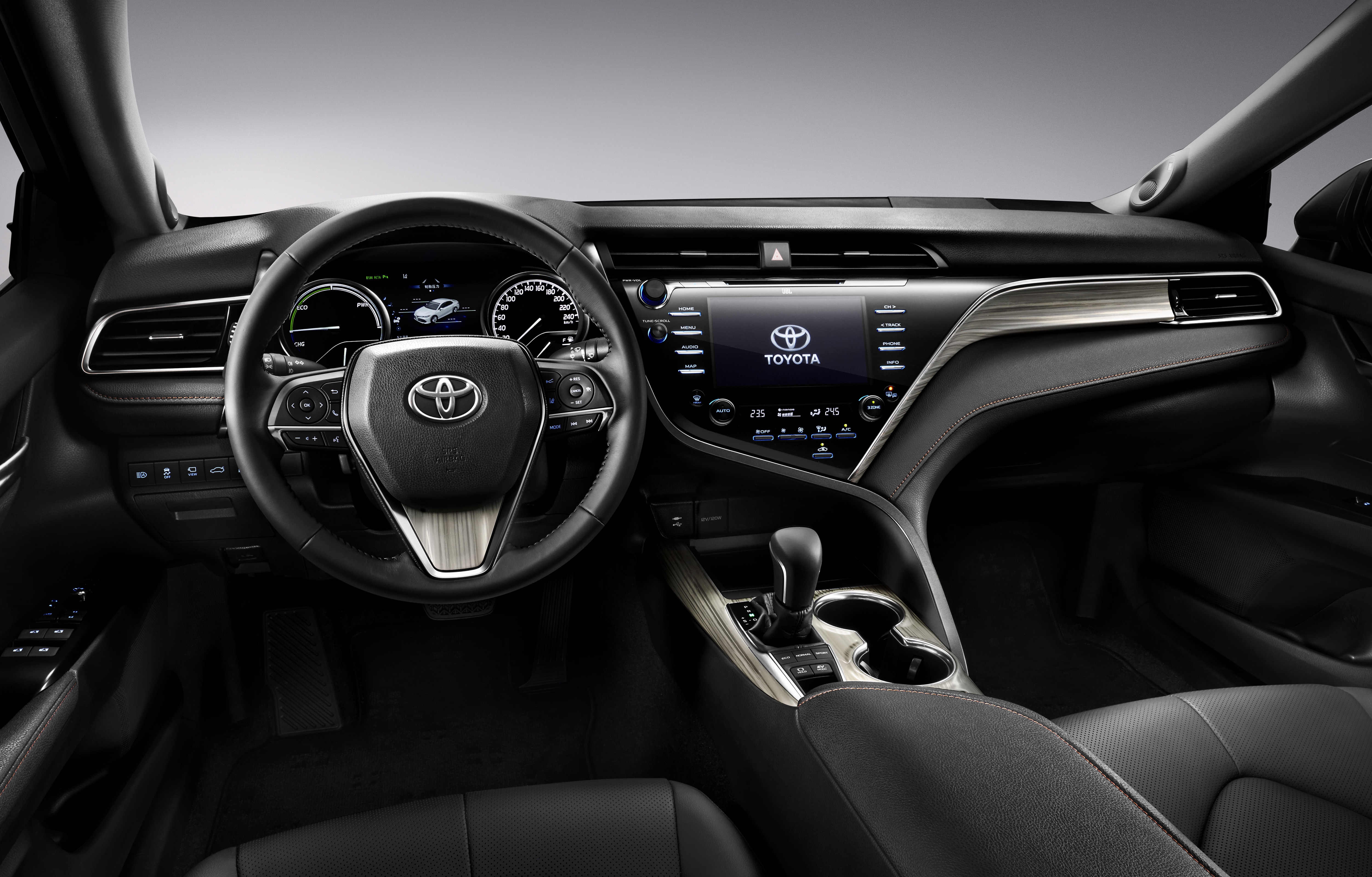 站在车上原地跳,站在车顶原地跳会怎么样