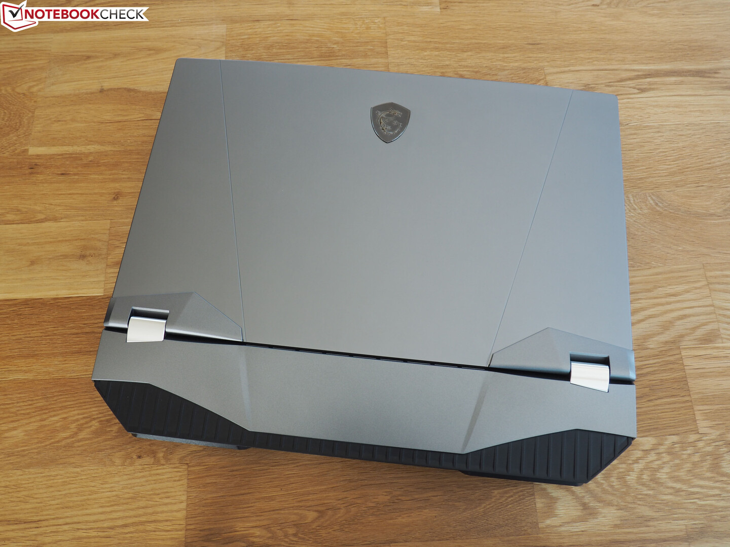 微星gp76和rog枪神6plus,电竞本微星ge76评测