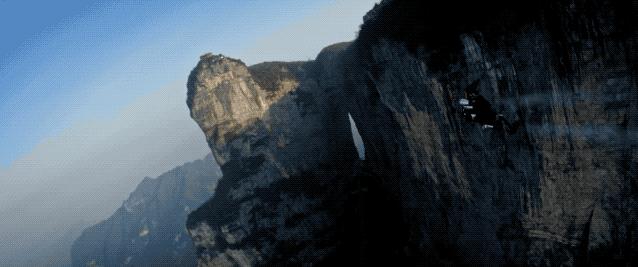 迪拜小飞机,迪拜黄色小飞机