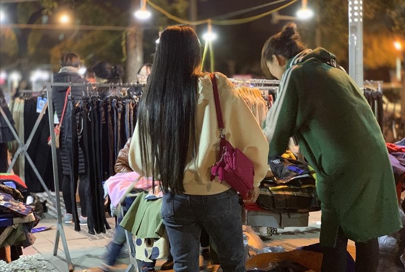 地摊老司机的心酸,老司机摆地摊