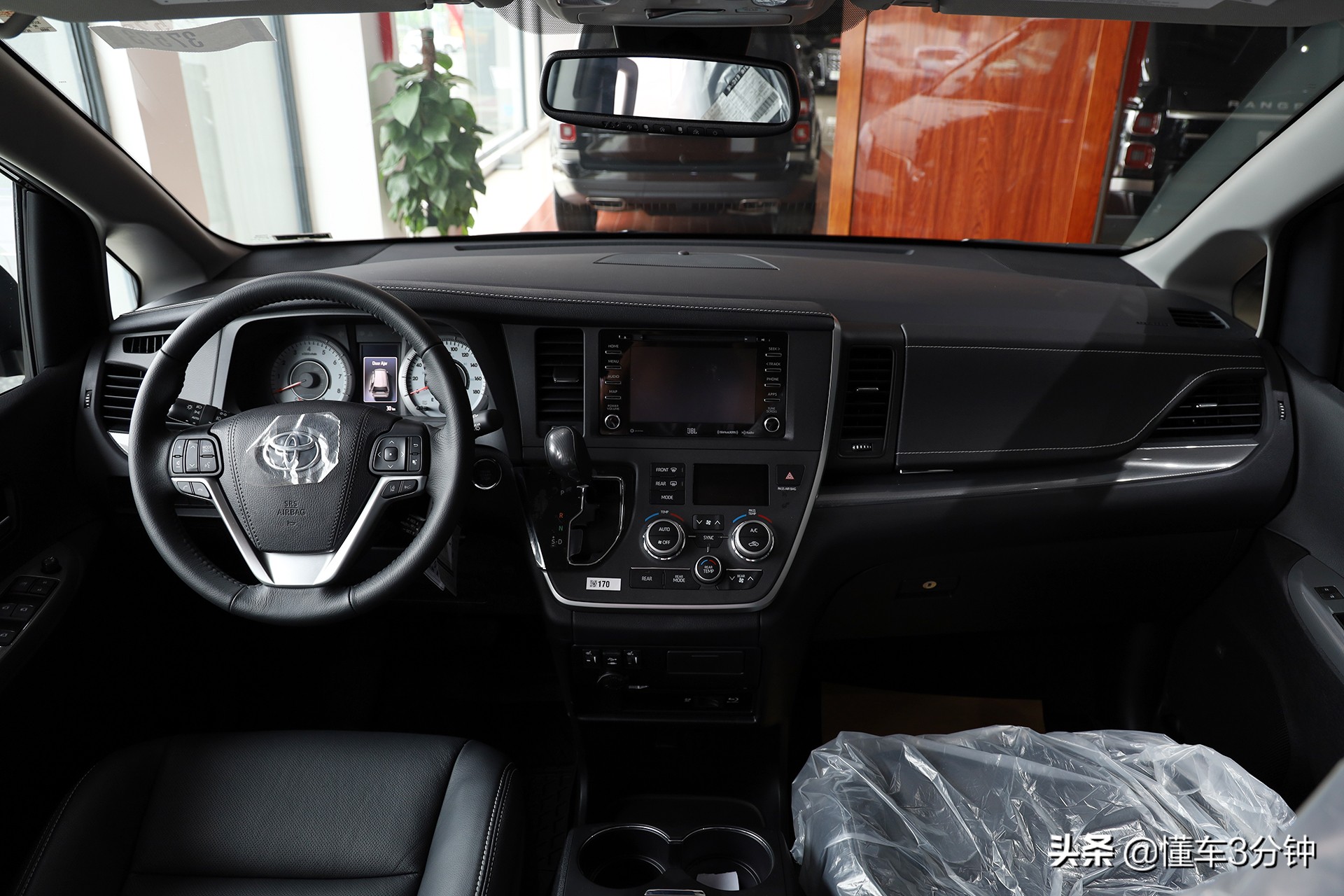 塞纳2022年2月mpv汽车销量排行榜,平行进口最保值的mpv车排名