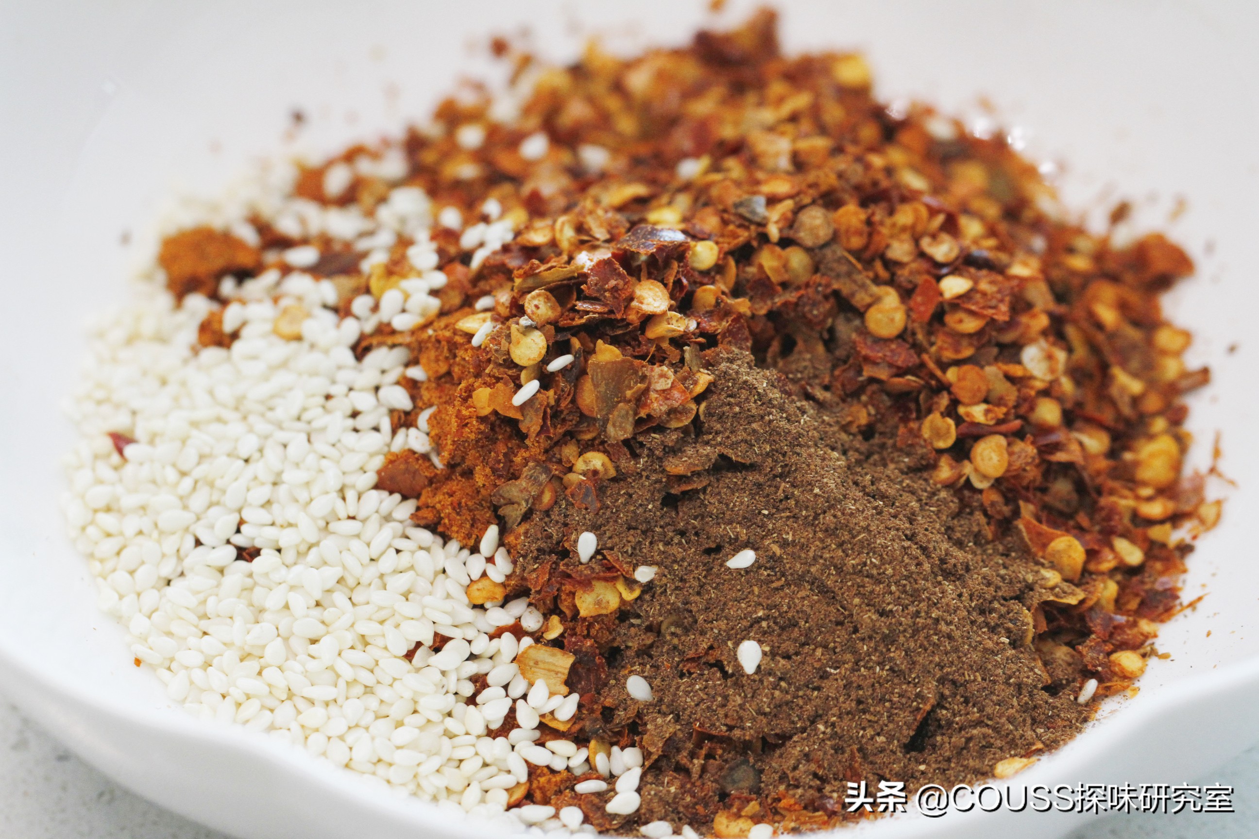 烤全鸡能烤熟吗,碳烤全鸡外脆里嫩