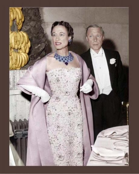 第一个为美人放弃江山的国王，一生却用珠宝秀尽恩爱